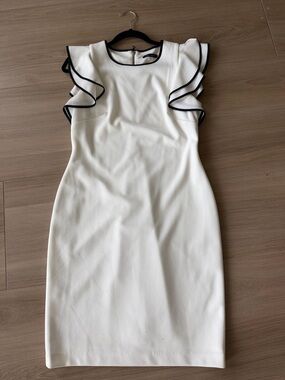 Elegant White Ruffle Sleeve Sheath Dress